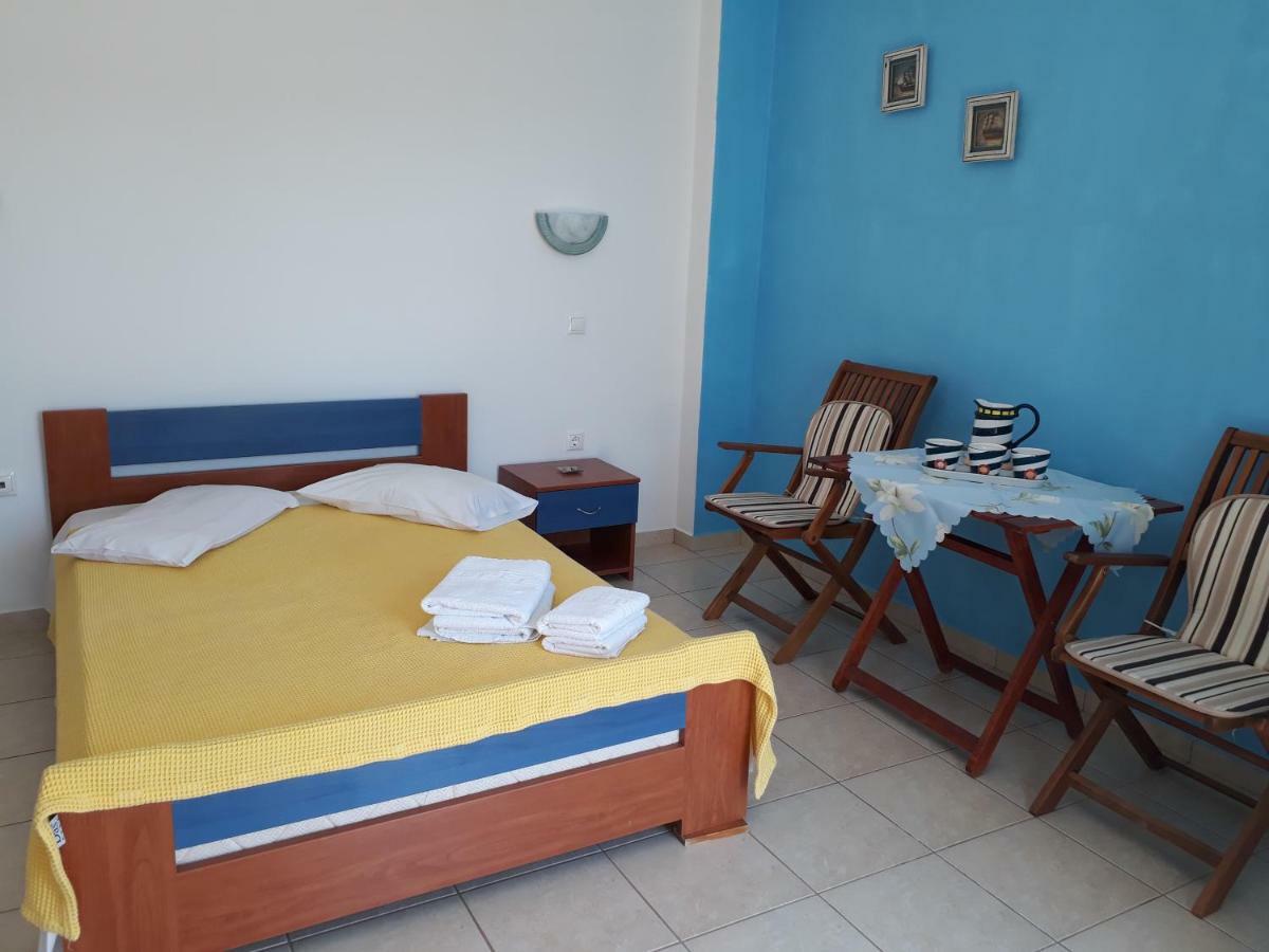 Iremia Rooms Адамас Экстерьер фото