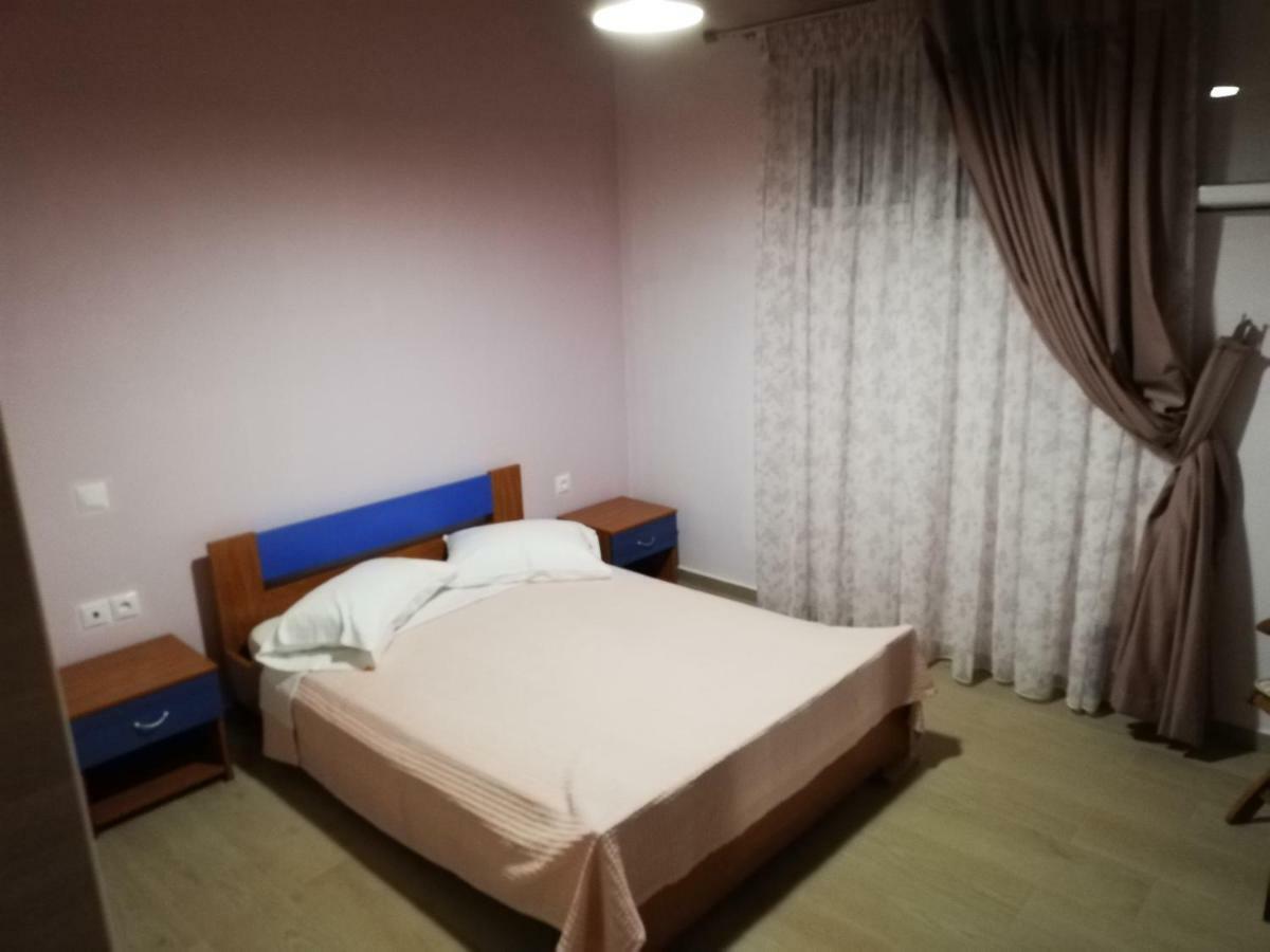 Iremia Rooms Адамас Экстерьер фото